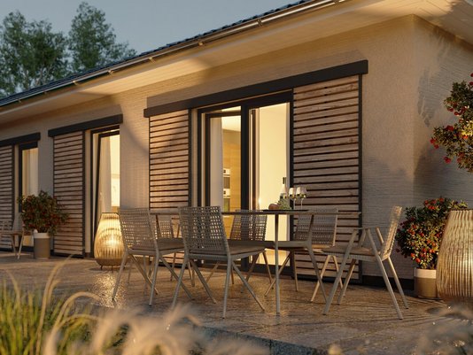 Bungalow-78-Garten-Fokus-Abend